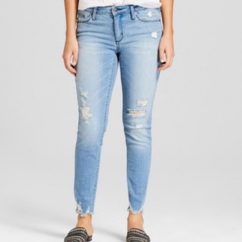 Destructed Boyfriend Jeans